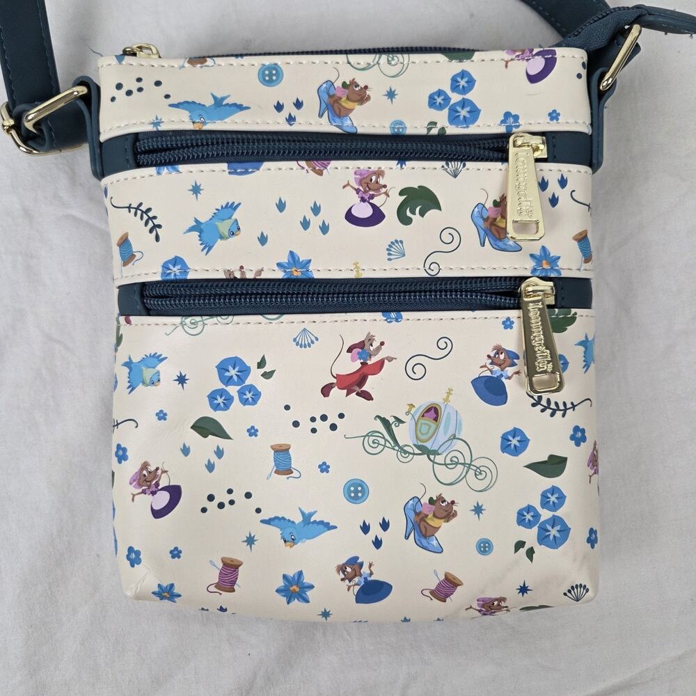 Loungefly Disney Cinderella Crossbody Bag Purse Jaq Gus Mice Cream Teal - Picture 7 of 16